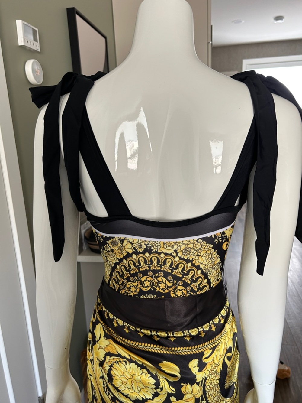 Luxe Black & Gold Baroque Swim Set One Piece + Sarong NEW Resort Glam - Picture 12 of 15